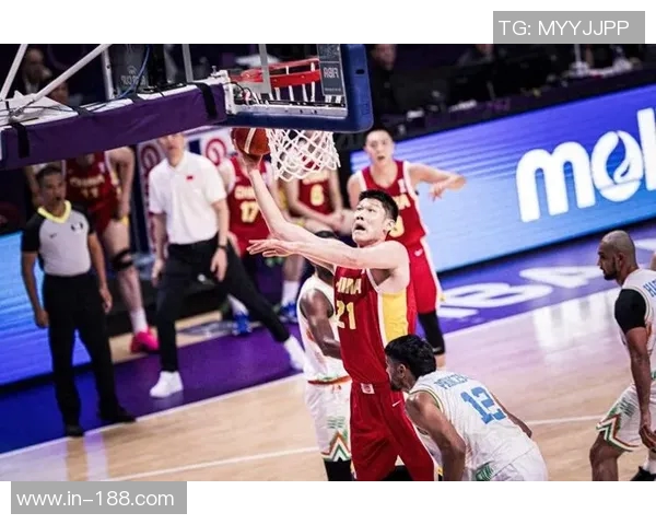 内外开花的纳吉展现全能表现21分7板2断2帽助球队取胜 内外开花的纳吉展现全能表现21分7板2断2帽助球队取胜