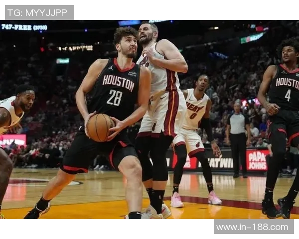 热火本赛季关键时刻表现出色与上季形成鲜明对比