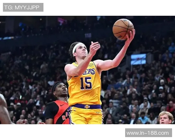 里夫斯自豪成为NBA历史首位助攻父子空接的球员这一成就意义非凡 里夫斯自豪成为NBA历史首位助攻父子空接的球员这一成就意义非凡