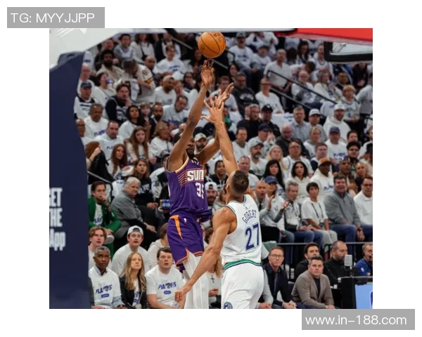 布克谈NBA中国赛意义强调篮球无国界与中国球迷的热情支持